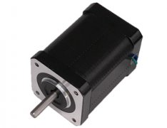 直流無刷電機(jī)工作時(shí)，外殼帶電是什么情況？